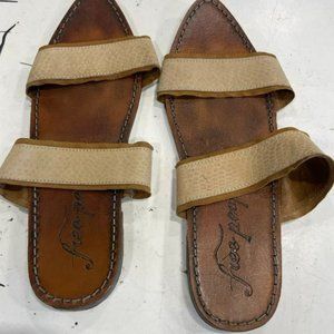 Free People women's beige leather double strap slide sandals size 39